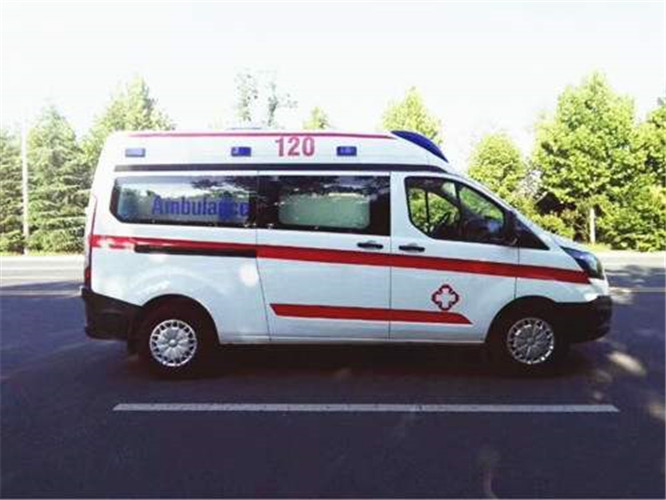琼山救护车出租服务案例6