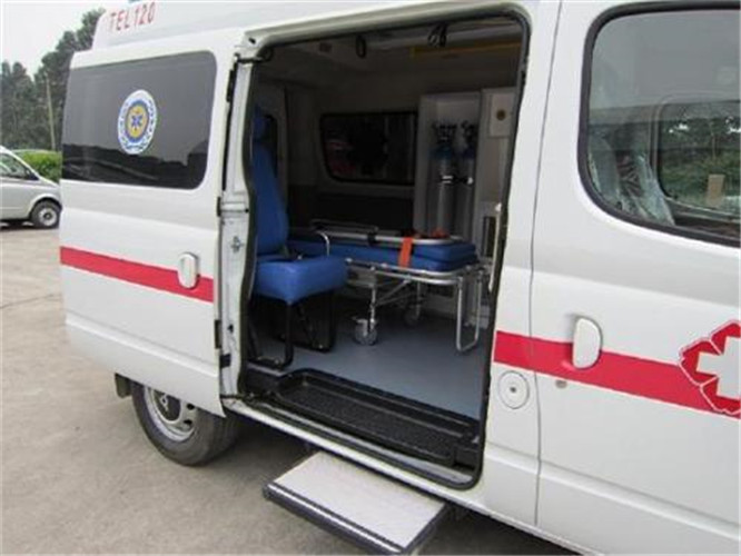 琼山救护车出租服务案例7